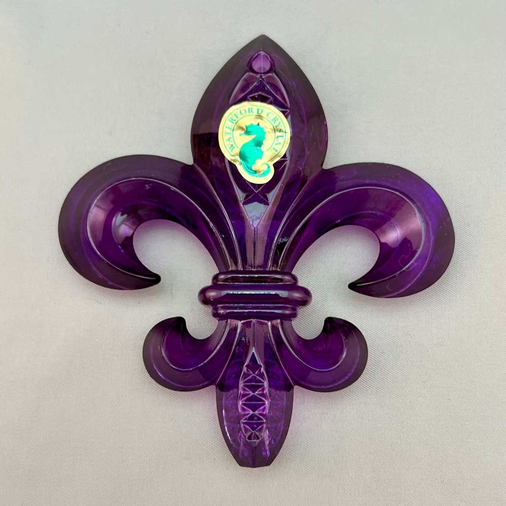 Waterford Crystal Fleur de Lis Ornament Amethyst Purple Excellent Diamond Cut
